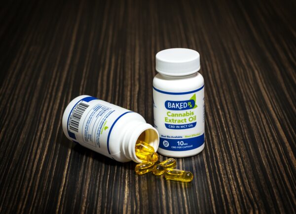 Baked Edibles – CBD Extract In MCT Oil Capsules 10mg or 20mg | Ganja Express Canada