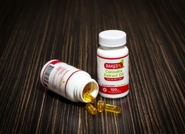 Baked Edibles – THC Extract Capsules 100mg | Ganja Express Canada